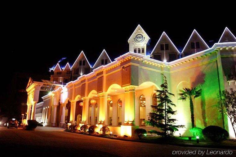 Blue Palace Hotel Jiading Esterno foto